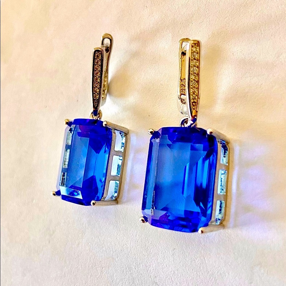 💥💥NEW BLUE TOPAZ  Silver Earrings 💥🌺💥❤️💥
